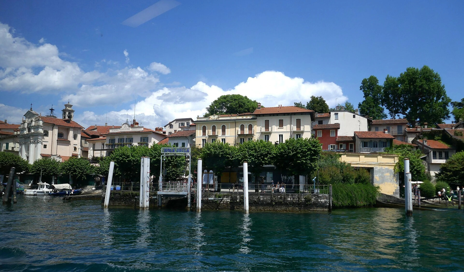 Lake Maggiore · Destination photograph · setting only